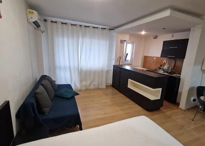 Studio Stefan Double Bed Plus Sofa Bed Bucharest